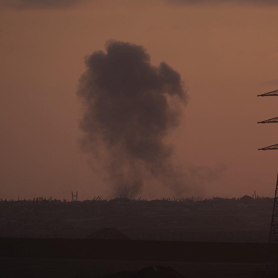 Strikes kill 94 Palestinians in Gaza, including 45 people waiting for aid, authorities say